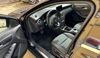 Mercedes-Benz A 180 d SPORT auto full