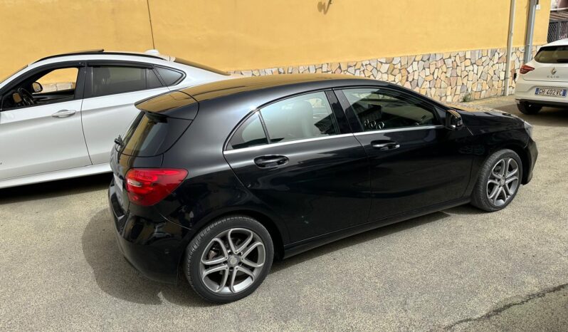 Mercedes-Benz A 180 d SPORT auto full