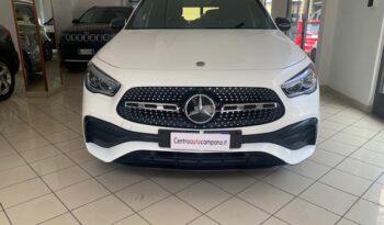 Mercedes-Benz GLA 200 Premium auto full