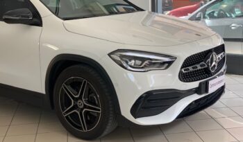 Mercedes-Benz GLA 200 Premium auto full