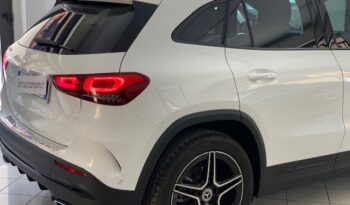 Mercedes-Benz GLA 200 Premium auto full