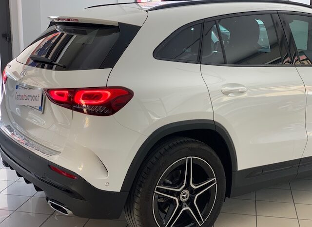 Mercedes-Benz GLA 200 Premium auto full