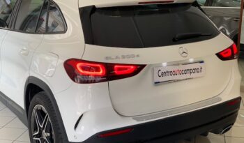 Mercedes-Benz GLA 200 Premium auto full