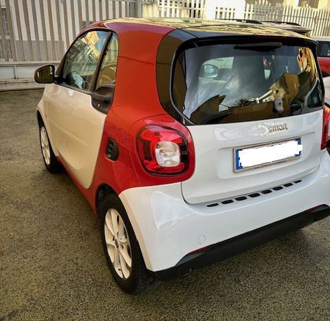 Smart forTwo 1.0 Coupè full