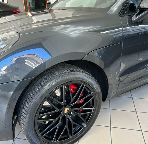 Porsche Macan 2.9 Turbo 440cv pdk full