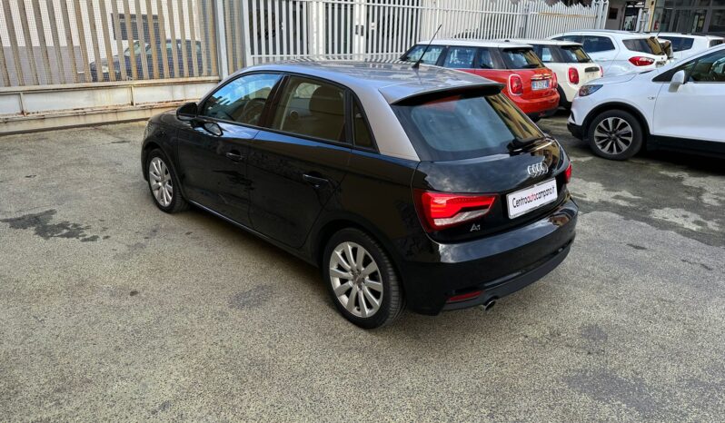 Audi A1 Sportback 1.6 tdi Design full