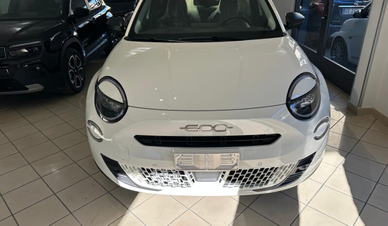 Fiat 600 1.2 Hybrid full