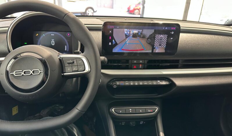 Fiat 600 1.2 Hybrid full