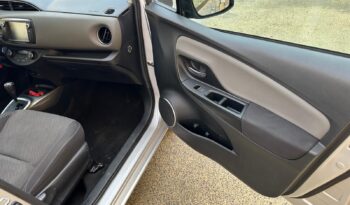 Toyota Yaris Yaris III 2015 5p 1.5h Active full